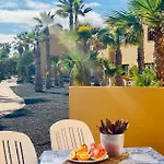 Beautiful Garden Flat Nearly Refurbished Free Wifi Corralejo