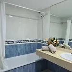 Beautiful Garden Flat Nearly Refurbished Free Wifi