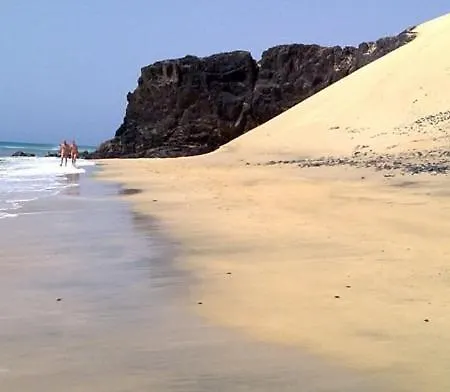 Beautiful Garden Flat Nearly Refurbished Free Wifi Appartement *